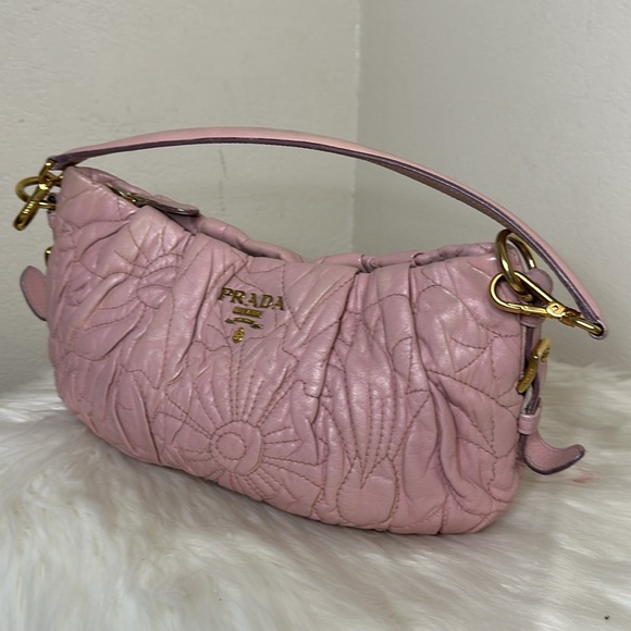 💯Authentic Prada Napa Stitches Hobo Pochette Shoulder Bag in Gold Hardware🍀 - Picture 15 of 17